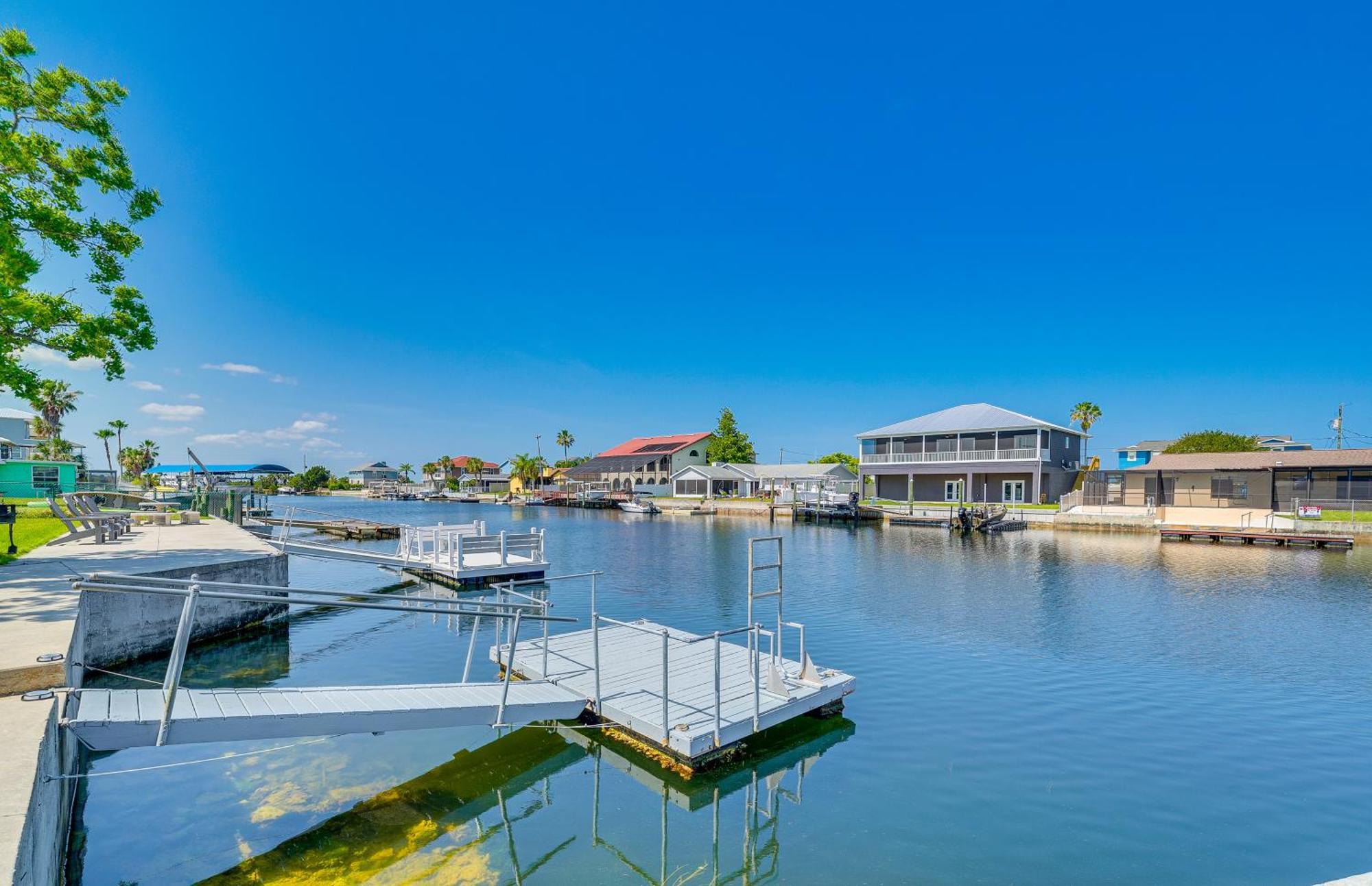 Waterfront Hernando Beach Home With Dock And Hot Tub! Dış mekan fotoğraf